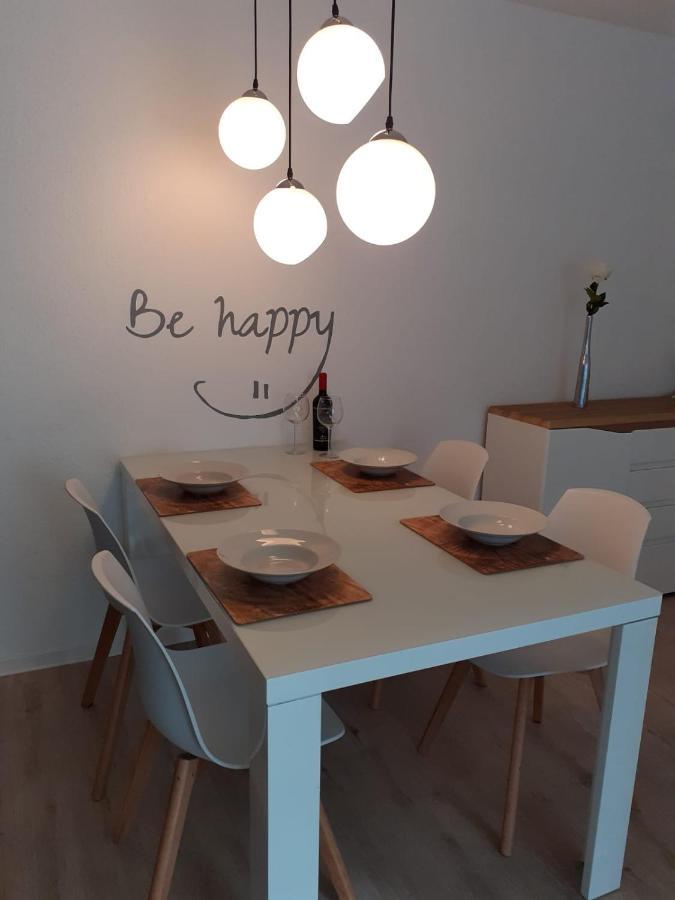 Moderne Ferienwohnung In Lippstadt Zentrum Luaran gambar
