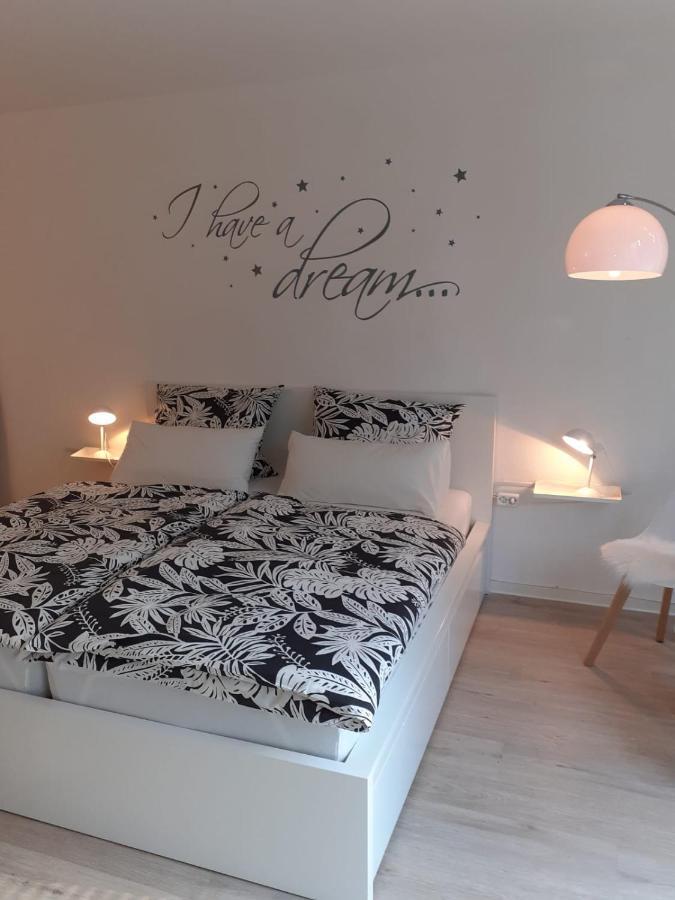 Moderne Ferienwohnung In Lippstadt Zentrum Luaran gambar