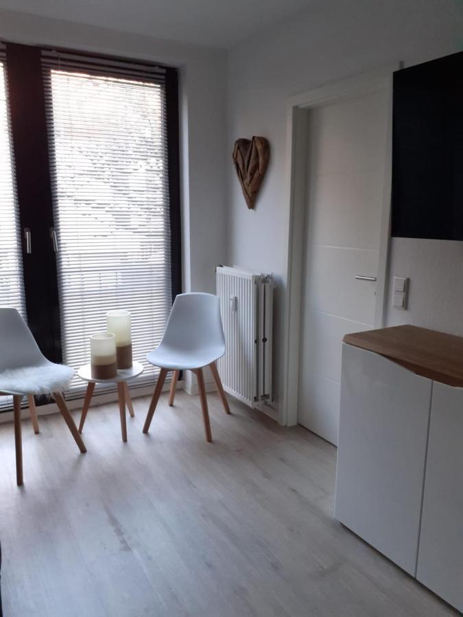 Moderne Ferienwohnung In Lippstadt Zentrum Luaran gambar